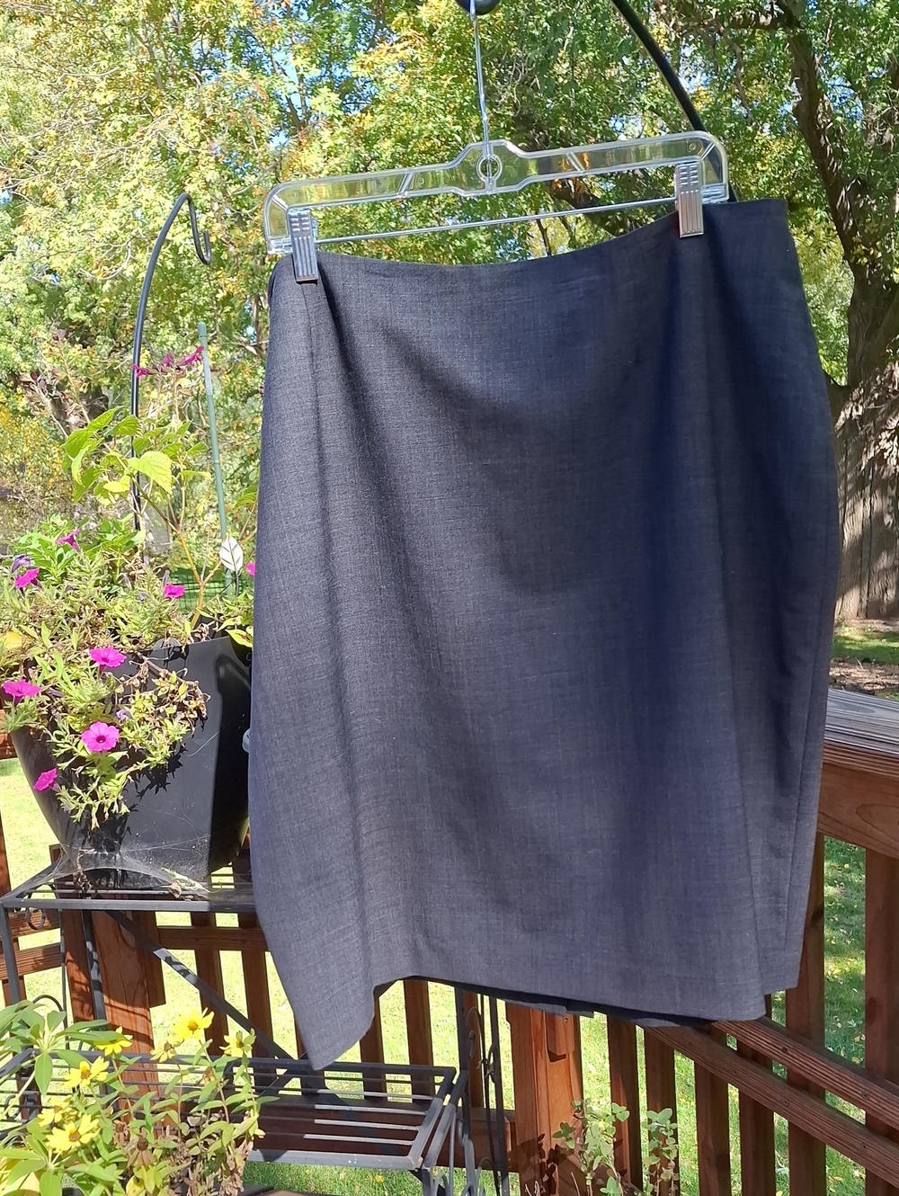 Jones New York Dark Gray Wool Blend Pencil Skirt
